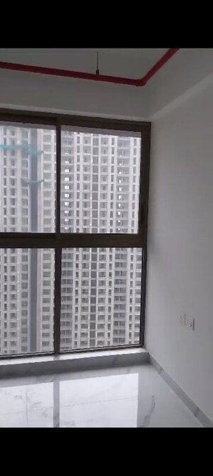 Room in 2 BHK Apartment at Raymond Ten X Habitat, Pokhran Road No Two – for Sale