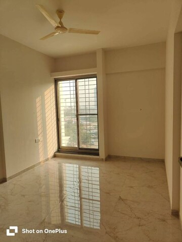 Room in 2 BHK Apartment at Guru Vista CHS, Kharadi – for Rent