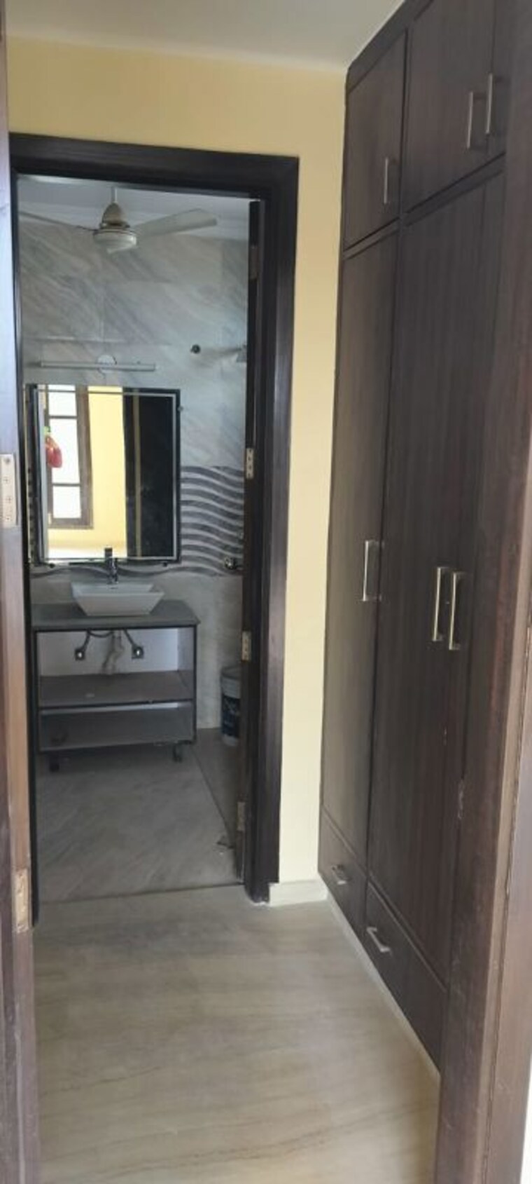 Bathroom, rwa-apartments-sector-39 4 Bedroom 400 Sq.Mt. Independent House In Sector 39 Noida 10012130