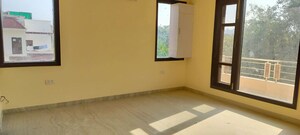 Room in 4 BHK Independent House at RWA Apartments Sector 39, Sector 39 – for Rent