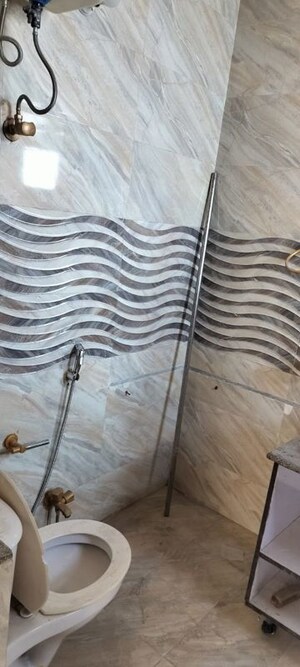 Bathroom in 4 BHK Independent House at RWA Apartments Sector 39, Sector 39 – for Rent