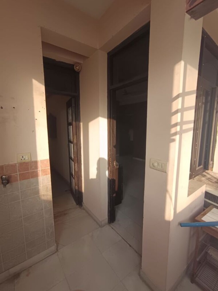undefined, purvanchal-silver-estate 3 Bedroom 1735 Sq.Ft. Apartment In Sector 50 Noida 10012145