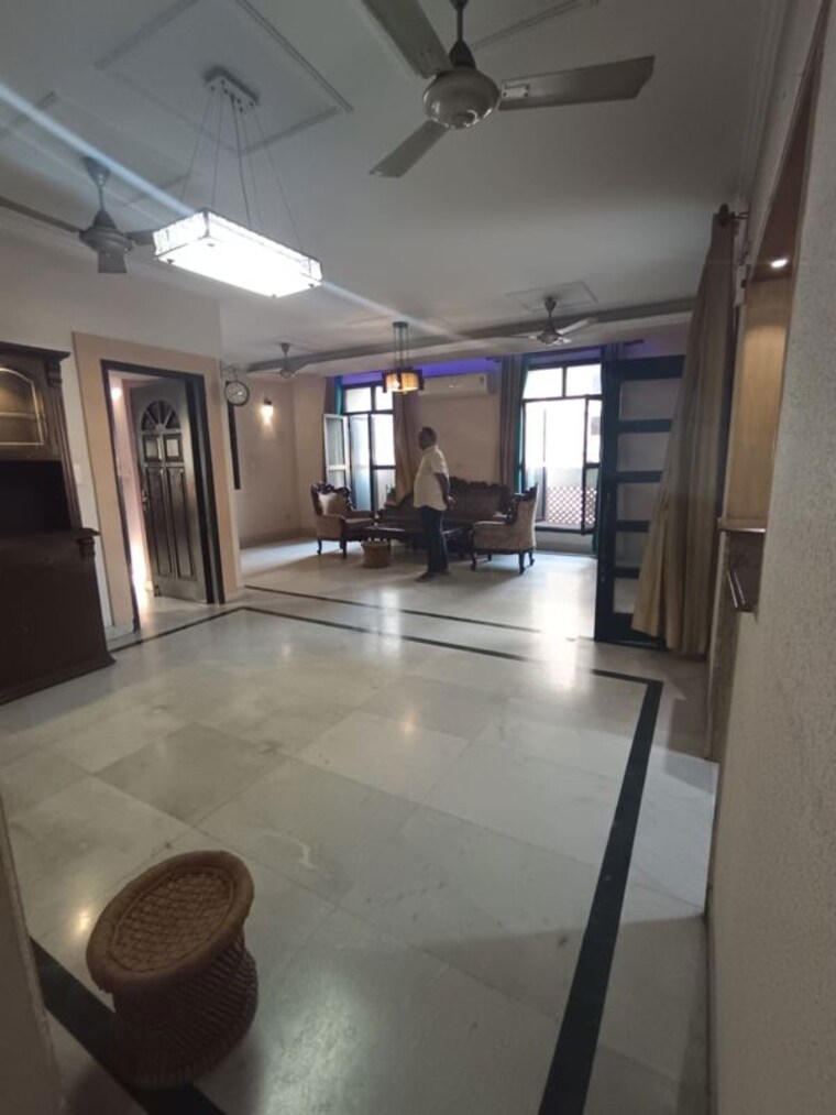 Living Room, purvanchal-silver-estate 3 Bedroom 1735 Sq.Ft. Apartment In Sector 50 Noida 10012145