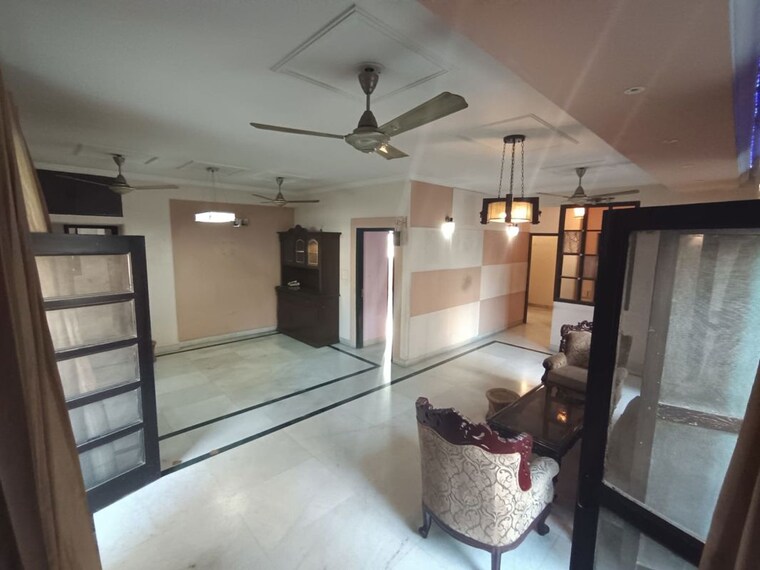 Living Room, purvanchal-silver-estate 3 Bedroom 1735 Sq.Ft. Apartment In Sector 50 Noida 10012145
