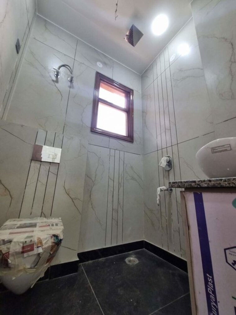 Bathroom, palm-residency-chhatarpur 3 Bedroom 1250 Sq.Ft. Builder Floor In Chattarpur Delhi 10012144