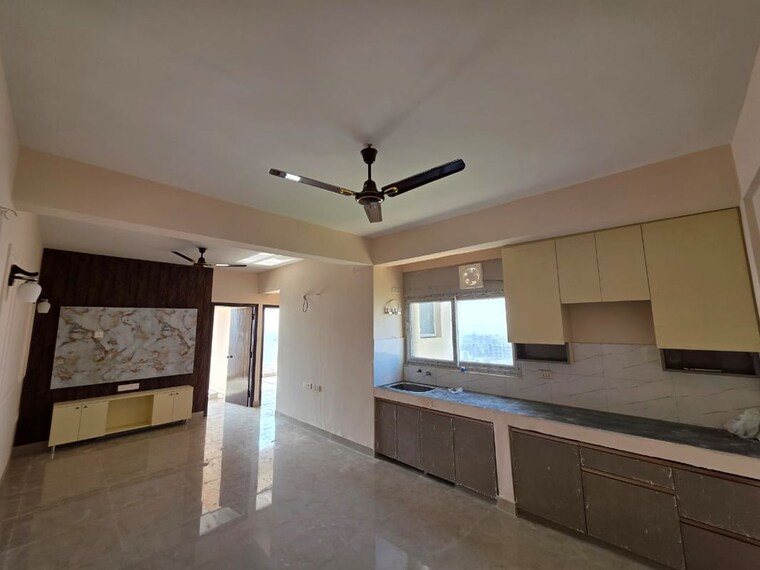 Room, bedarwals-sixty-three-golf-drive 2 Bedroom 1050 Sq.Ft. Apartment In Sector 63 Gurgaon 10012146