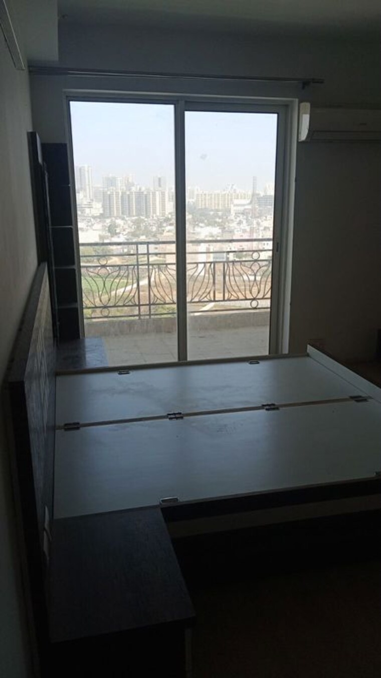 Room, dlf-gardencity-enclave 3 Bedroom 1590 Sq.Ft. Builder Floor In Sector 93 Gurgaon 10012162