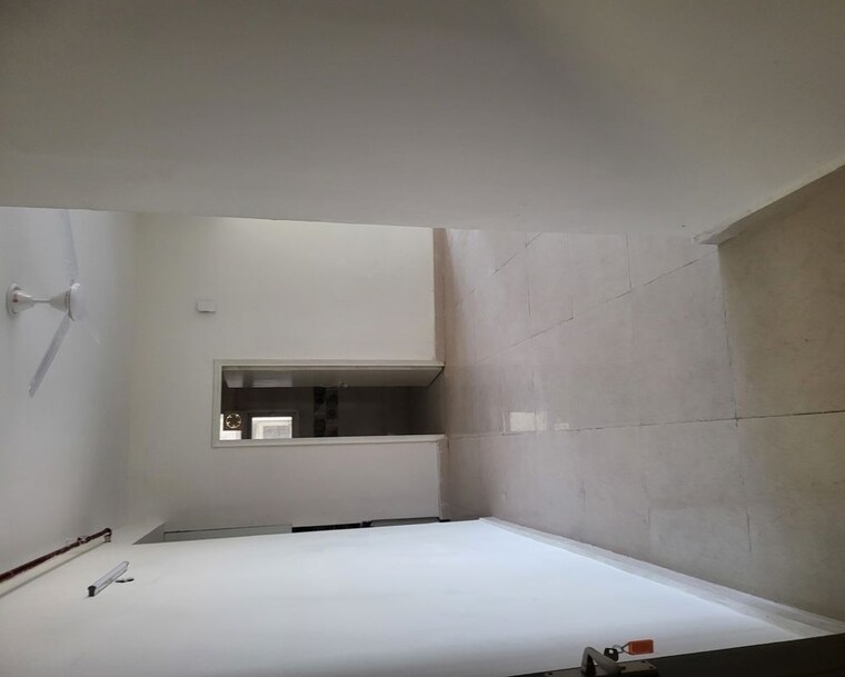 Room, signature-global-prime 2 Bedroom 573 Sq.Ft. Apartment In Sector 63a Gurgaon 10012204