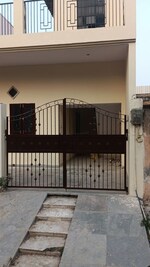 3 BHK 120 Sq.Yd. Independent House in Zeta I Greater Noida