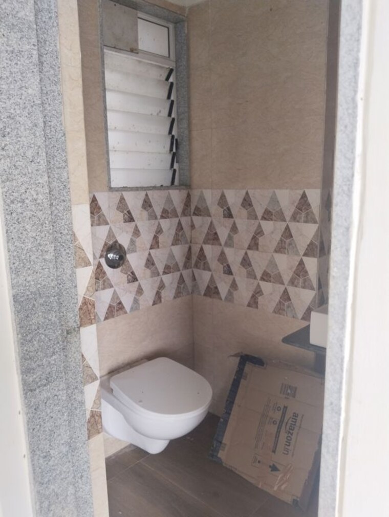 Bathroom, ani-anu-sri-balaji-enclave 2 Bedroom 550 Sq.Ft. Apartment In Malad West Mumbai 10012233