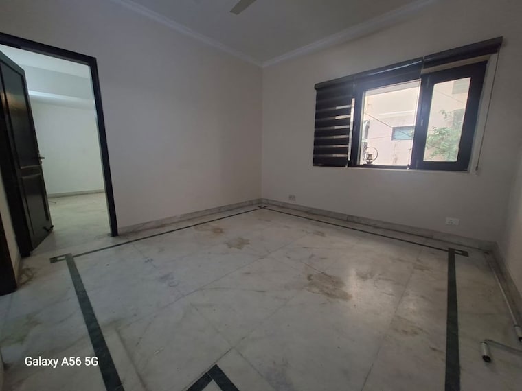Room, vasant kunj 3 Bedroom 1800 Sq.Ft. Apartment In Vasant Kunj Delhi 10012250