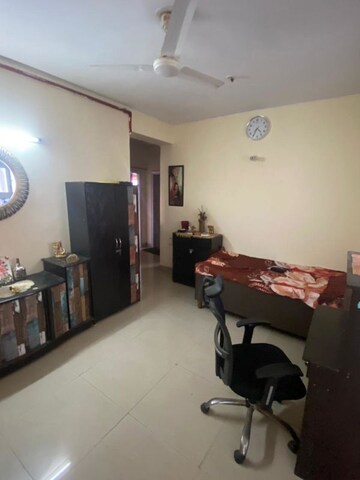 Master Bedroom in 3.5 BHK Apartment at BPTP Park Grandeura, Sector 82 – for Rent