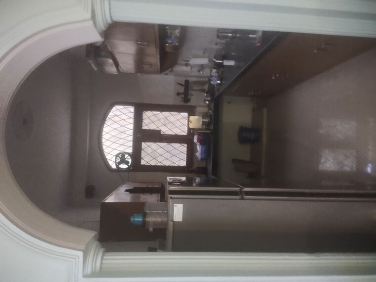 Kitchen, sector 10a 2 Bedroom 250 Sq.Yd. Independent House In Sector 10a Gurgaon 10012260