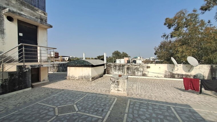 Exterior View, green park 3 Bedroom 235 Sq.Yd. Builder Floor In Green Park Delhi 10012263