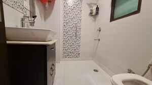 Bathroom in 3 BHK Builder Floor at Green Park – for Sale