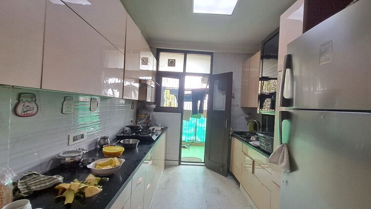Kitchen, green park 3 Bedroom 235 Sq.Yd. Builder Floor In Green Park Delhi 10012263