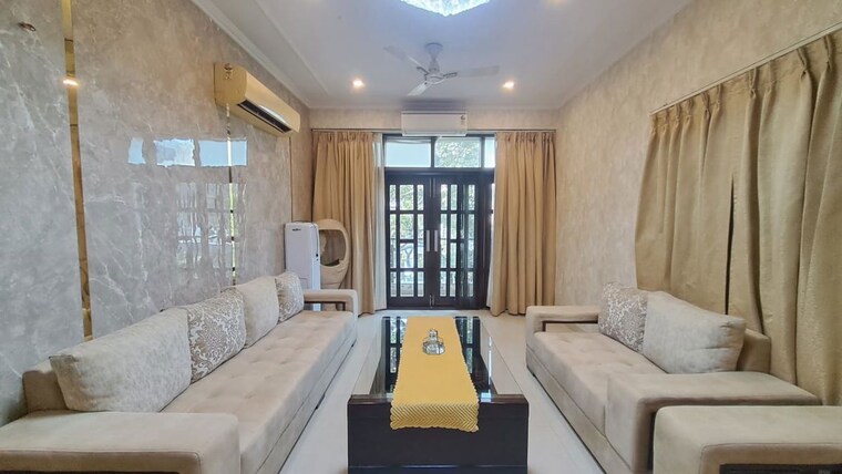 Kitchen, green park 3 Bedroom 235 Sq.Yd. Builder Floor In Green Park Delhi 10012263