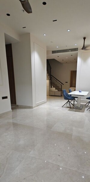 3 BHK Apartment For Rent in Indiabulls Sky Forest, Lower Parel