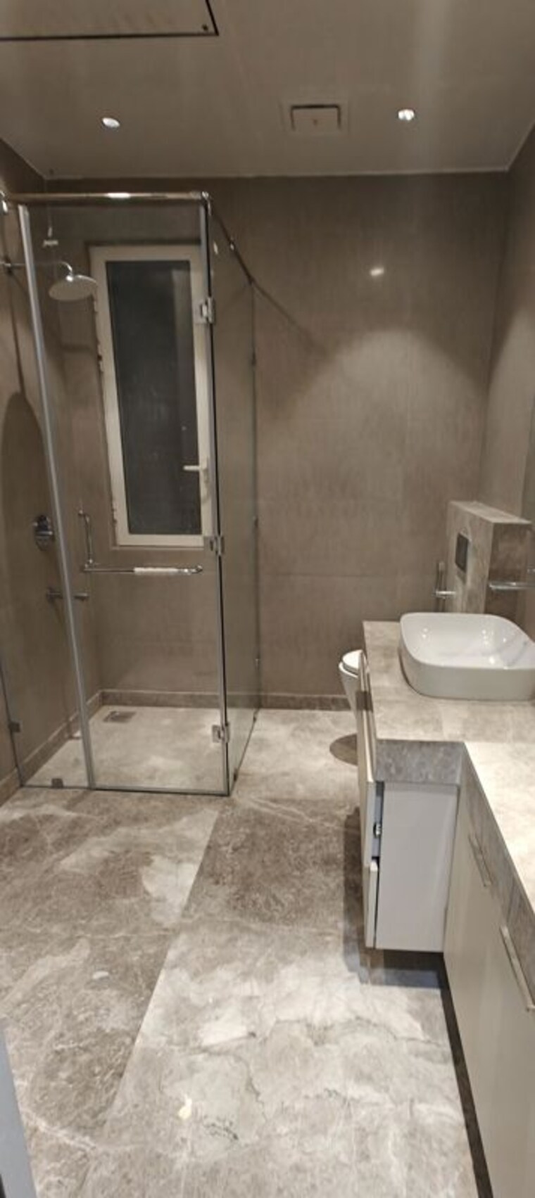 Bathroom, indiabulls-sky-forest 3 Bedroom 2000 Sq.Ft. Apartment In Lower Parel Mumbai 10012280