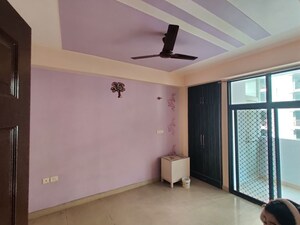 Room in 2 BHK Apartment at Ajnara Integrity, Raj Nagar Extension – for Rent