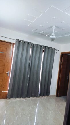 3.5 BHK + Pooja Room,Servant Room,Study Room,Extra Room Apartment For Rent in SRS Residency