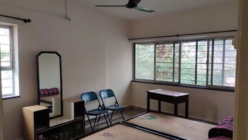 Bedroom in 2 BHK Apartment at Dahanukar Colony – for Rent