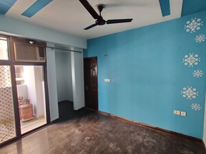 Room in 2 BHK Apartment at Ajnara Integrity, Raj Nagar Extension – for Sale