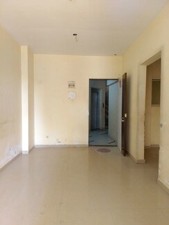 1 BHK + Pooja Room Apartment For Rent in MAAD Nakoda Heights