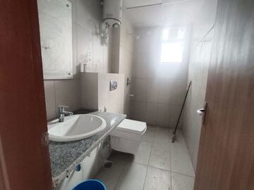 Bathroom in 4 BHK Apartment at SS Linden, Sector 84 – for Rent