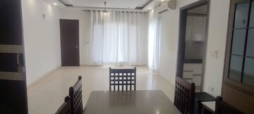 Living Room in 3.5 BHK Builder Floor at Sector 14 – for Rent