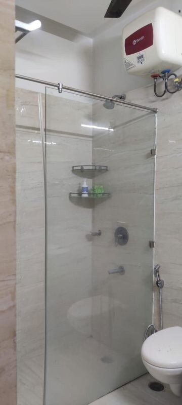 Bathroom in 3.5 BHK Builder Floor at Sector 14 – for Rent