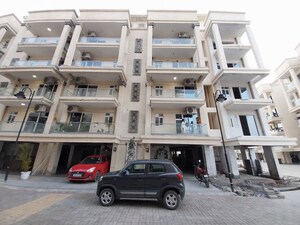 2 BHK Builder Floor For Sale in Sector 37d