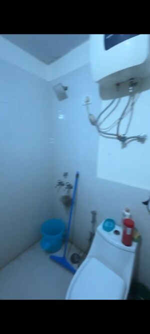 2 BHK Apartment For Rent in Pyramid Elite, Sector 86