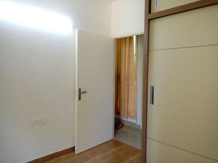 Room, tulip-lemon 2 Bedroom 526 Sq.Ft. Apartment In Sector 69 Gurgaon 10012409