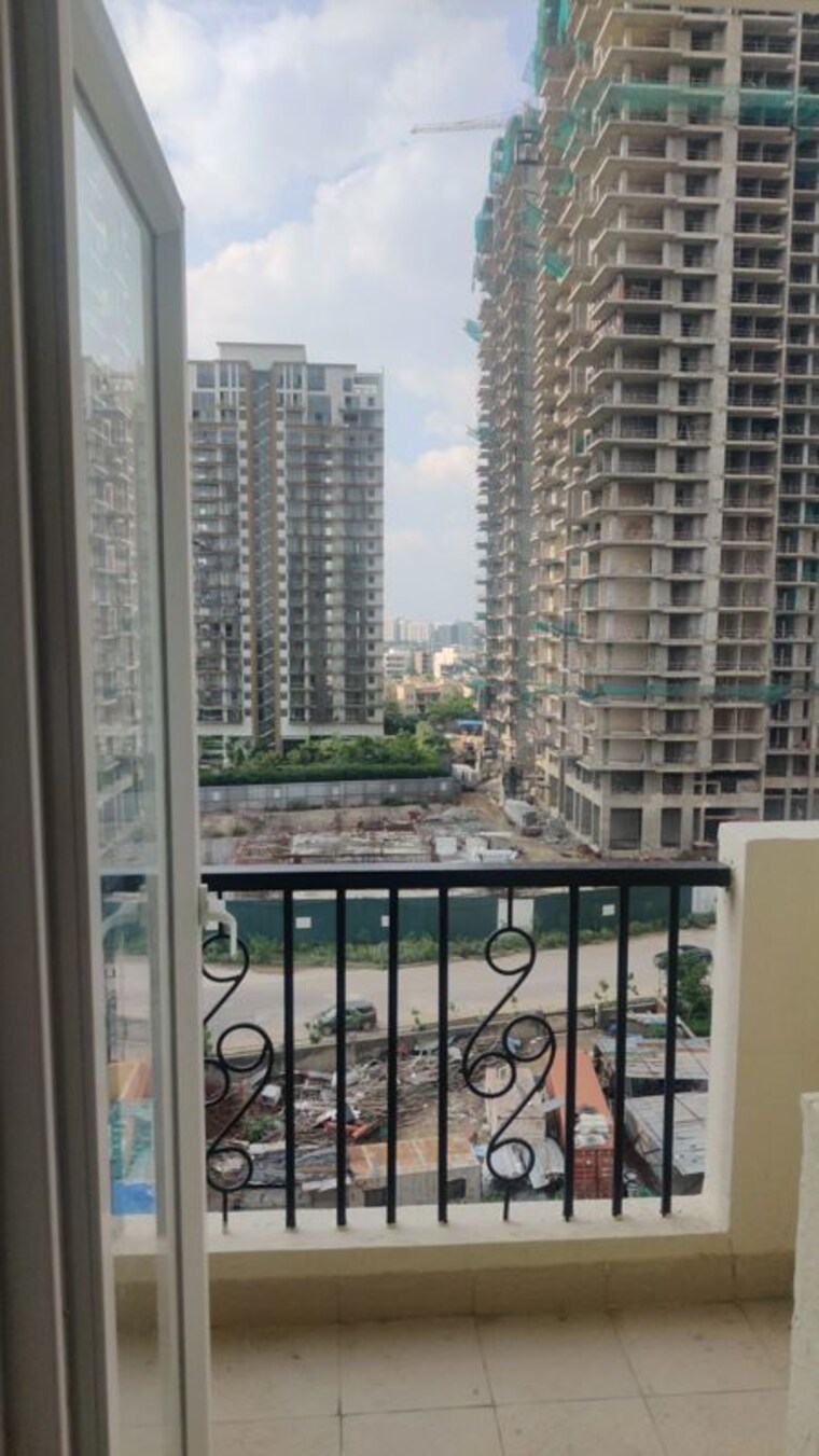 Balcony, emaar-emerald-estate 3 Bedroom 1310 Sq.Ft. Apartment In Sector 65 Gurgaon 10012438