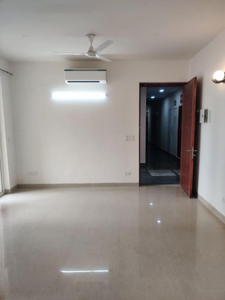 Room, emaar-emerald-estate 3 Bedroom 1310 Sq.Ft. Apartment In Sector 65 Gurgaon 10012438
