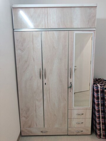 Furnished Amenities in 3 BHK Apartment at Emaar Emerald Estate, Sector 65 – for Sale