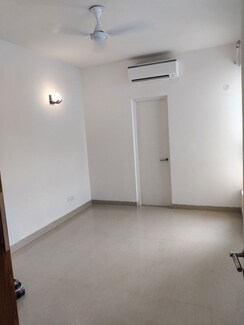 3 BHK + Study Room Apartment For Sale in Emaar Emerald Estate