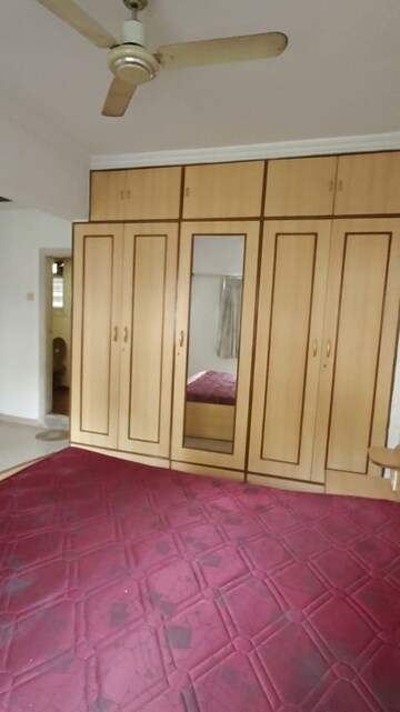 Bedroom in 2 BHK Apartment at Vasant Valley Complex, Malad East – for Rent