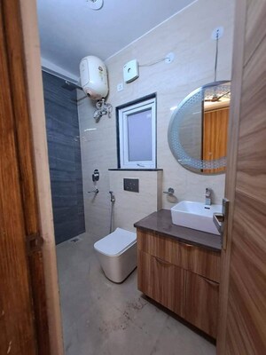 Bathroom in 3 BHK Apartment at Smart World Orchard, Sector 61 – for Rent