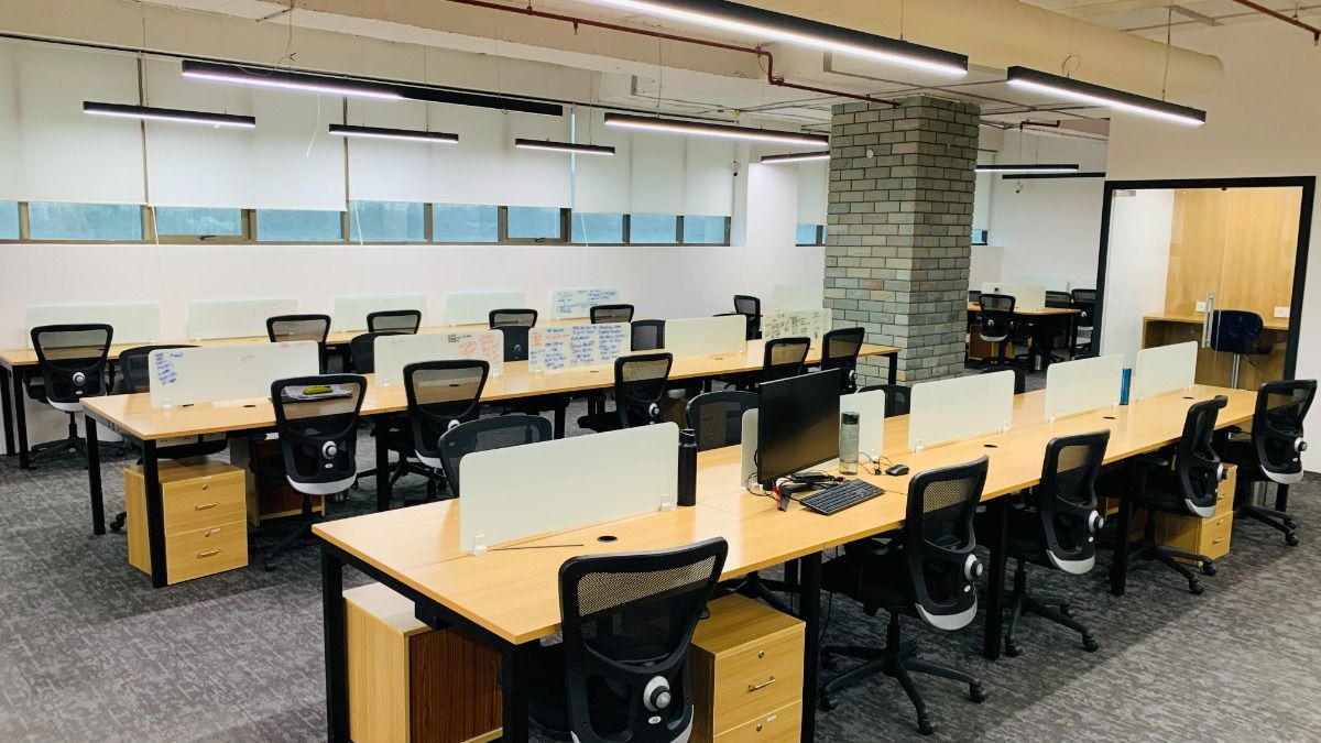 Office Space For Rent in Turf Estate