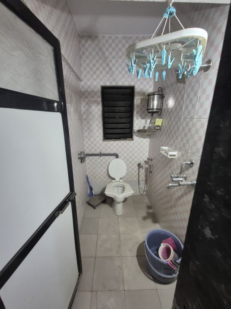 Bathroom, golden-park-complex 2 Bedroom 700 Sq.Ft. Apartment In Gokul Nagar Thane 10012472
