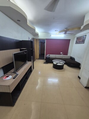 Team Area in 2 BHK Apartment at Golden Park Complex, Gokul Nagar – for Rent