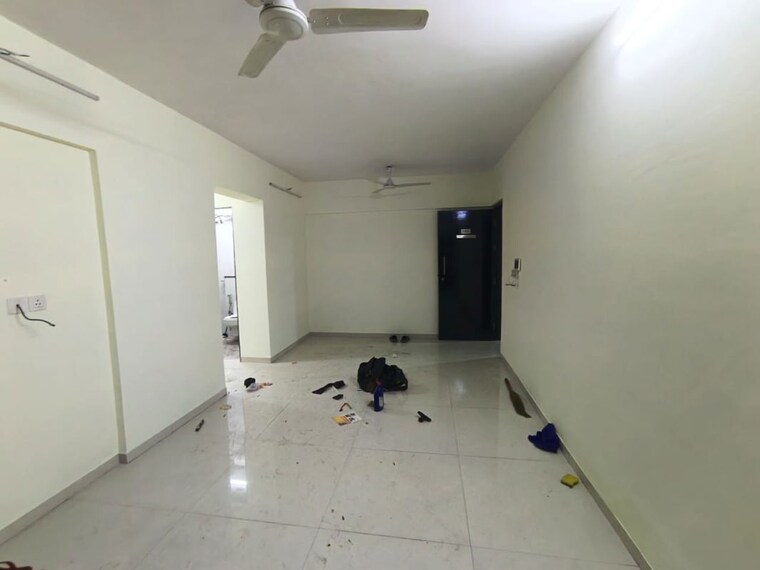 Hall, godrej-central 2 Bedroom 740 Sq.Ft. Apartment In Chembur Mumbai 10012462