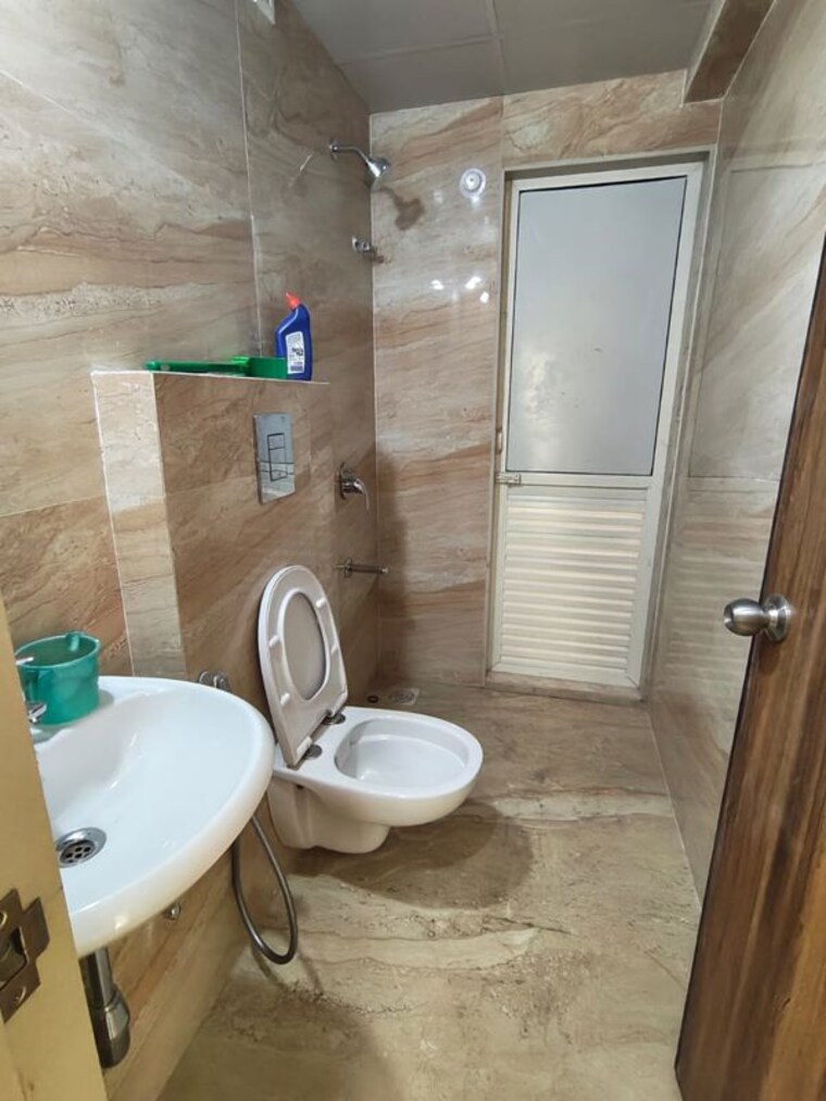 Bathroom, siddhi-highland-springs 2 Bedroom 660 Sq.Ft. Apartment In Dhokali Thane 10012482