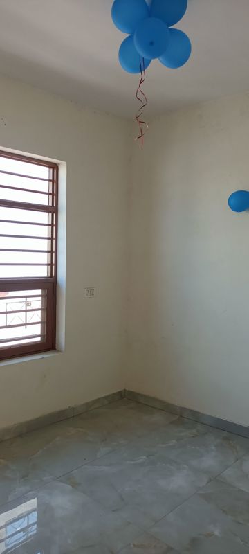 2 BHK Builder Floor For Rent in Dhakoli