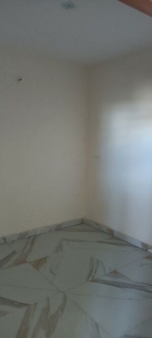 Room in 2 BHK Builder Floor at Dhakoli – for Rent