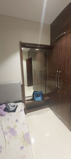 2 BHK Apartment For Rent in Rizvi Oak