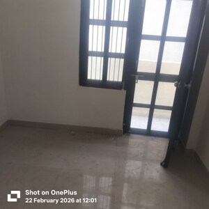 Room in 2.5 BHK Builder Floor at Aditya Gracious Floors, Dasna – for Rent