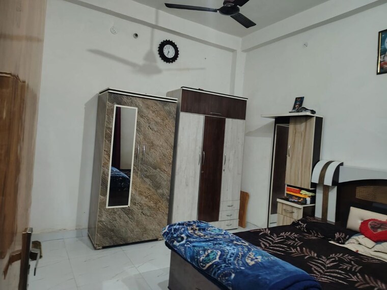 Bedroom, sai-kunj-new-palam-vihar 4 Bedroom 1200 Sq.Ft. Independent House In New Palam Vihar Phase 3 Gurgaon 10012520